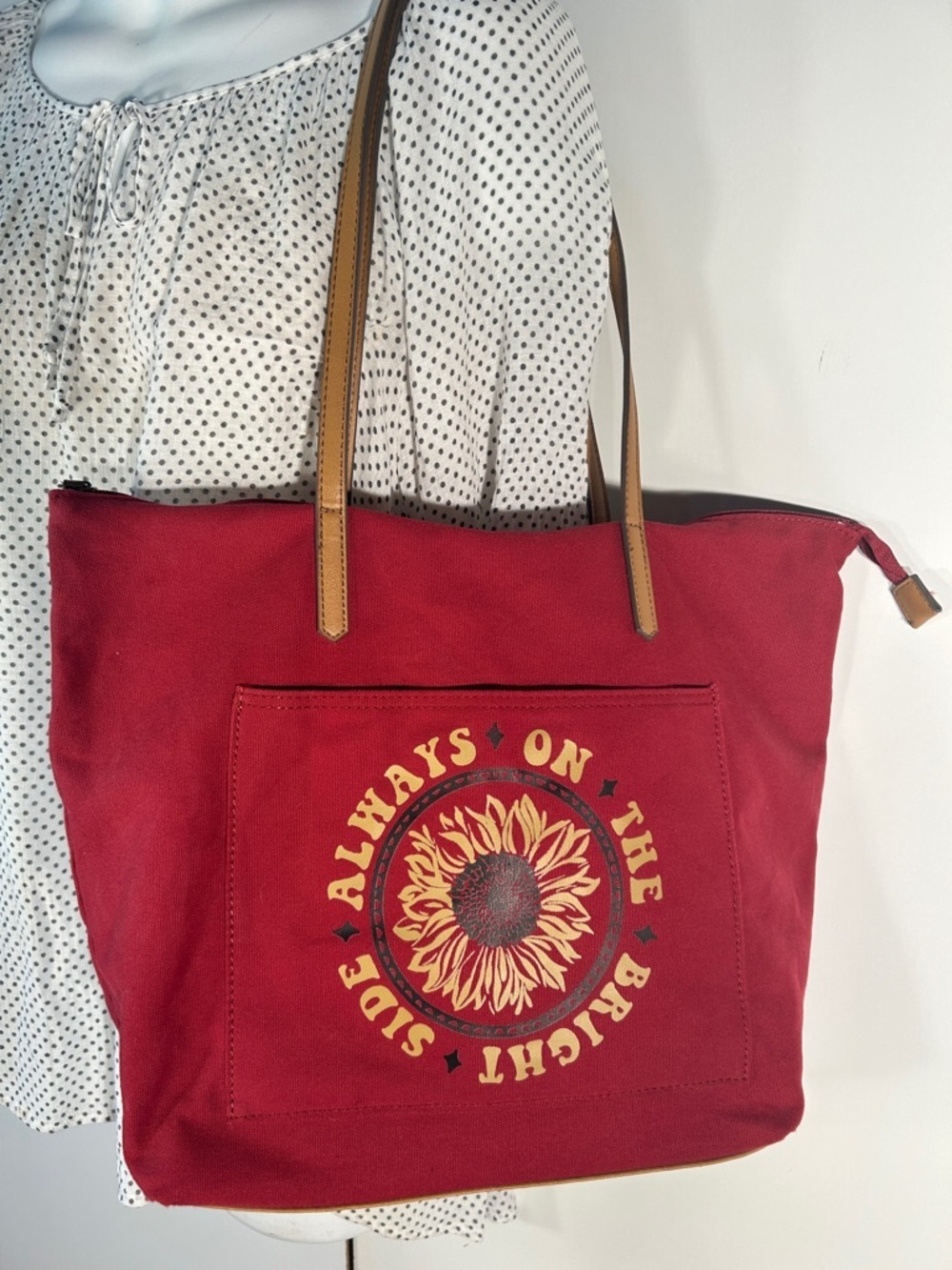 Sonoma Tote NWOT Muted Red Sunflower "Bright Side" Graphic Travel Carry On